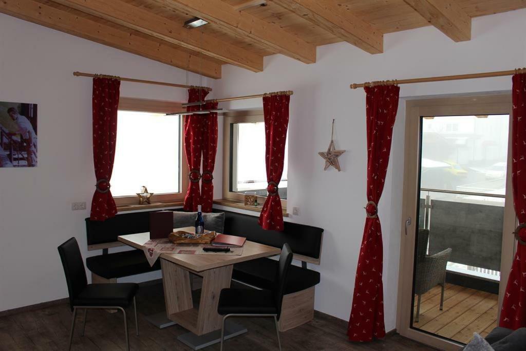 Alpinjuwel In Hippach Apartment Екстериор снимка